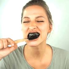 Vaclav Activated Charcoal Teeth Whitening Powder, 100% Natural Coconut Shell Activated Charcoal powder